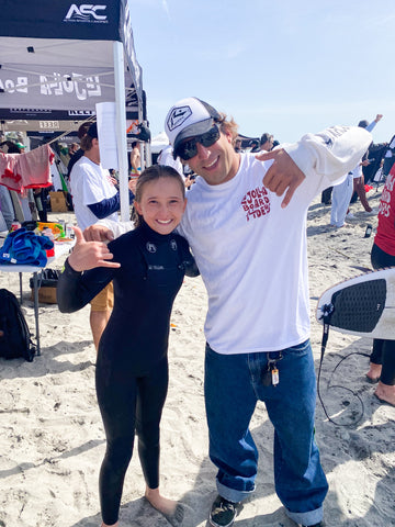 Zeke and Shiloh at the surf contest