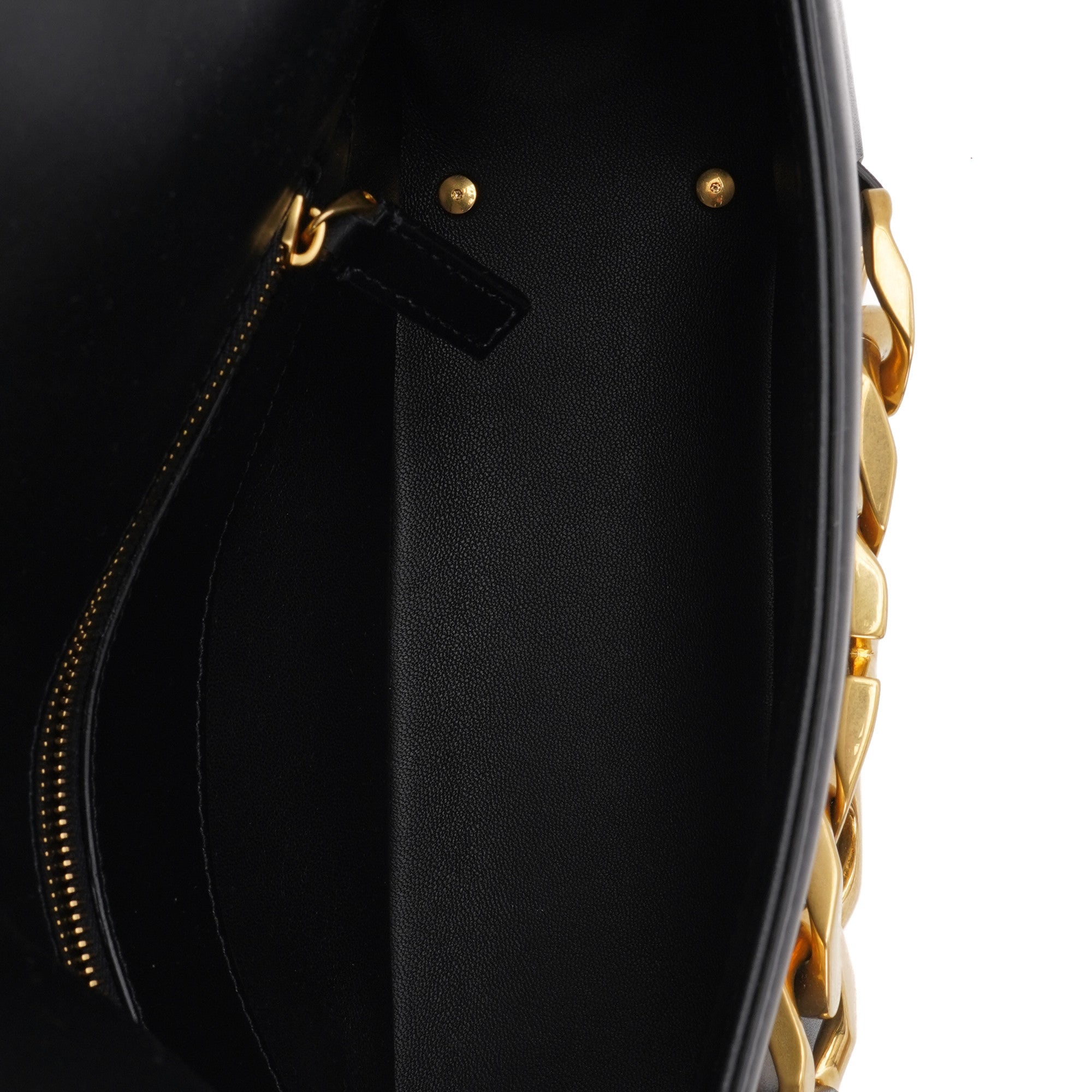 VLOGO Chain Shoulder Bag, Used & Preloved Valentino Shoulder Bag, LXR  Canada, Black