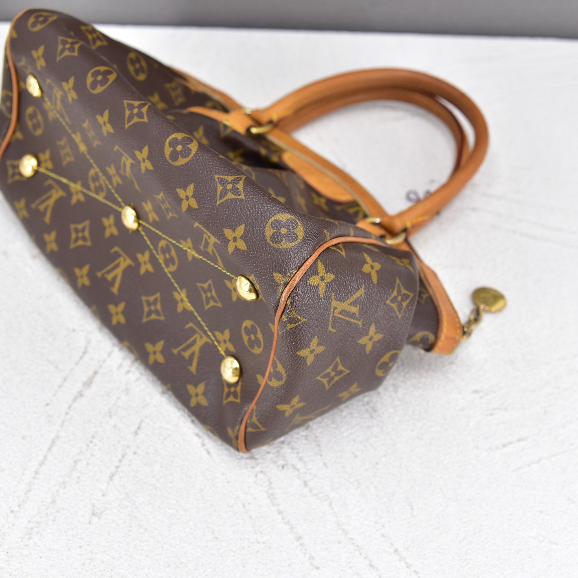 Louis Vuitton  Tivoli PM Monogram – Canada Luxury