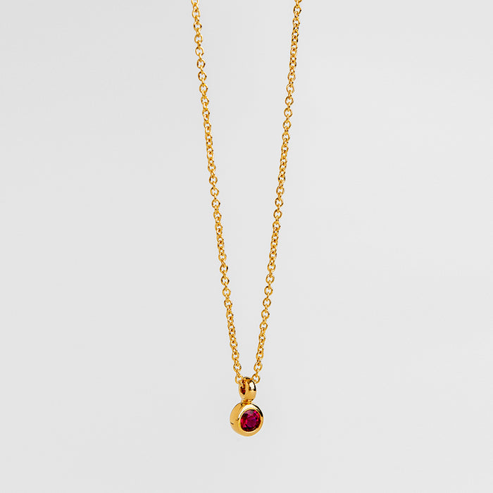 Ruby necklace in 14k white gold | KLENOTA