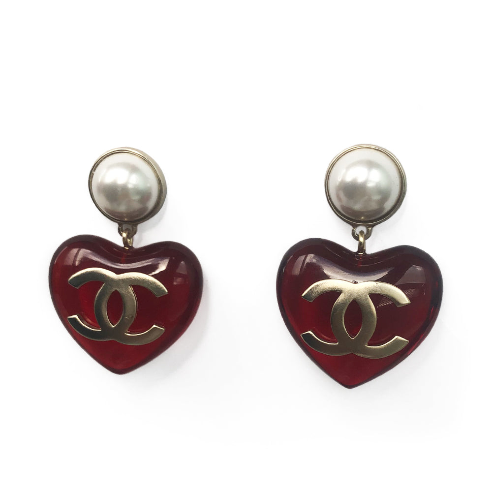 Chanel Heart CC Drop Earrings - Red – Angeles Vintage