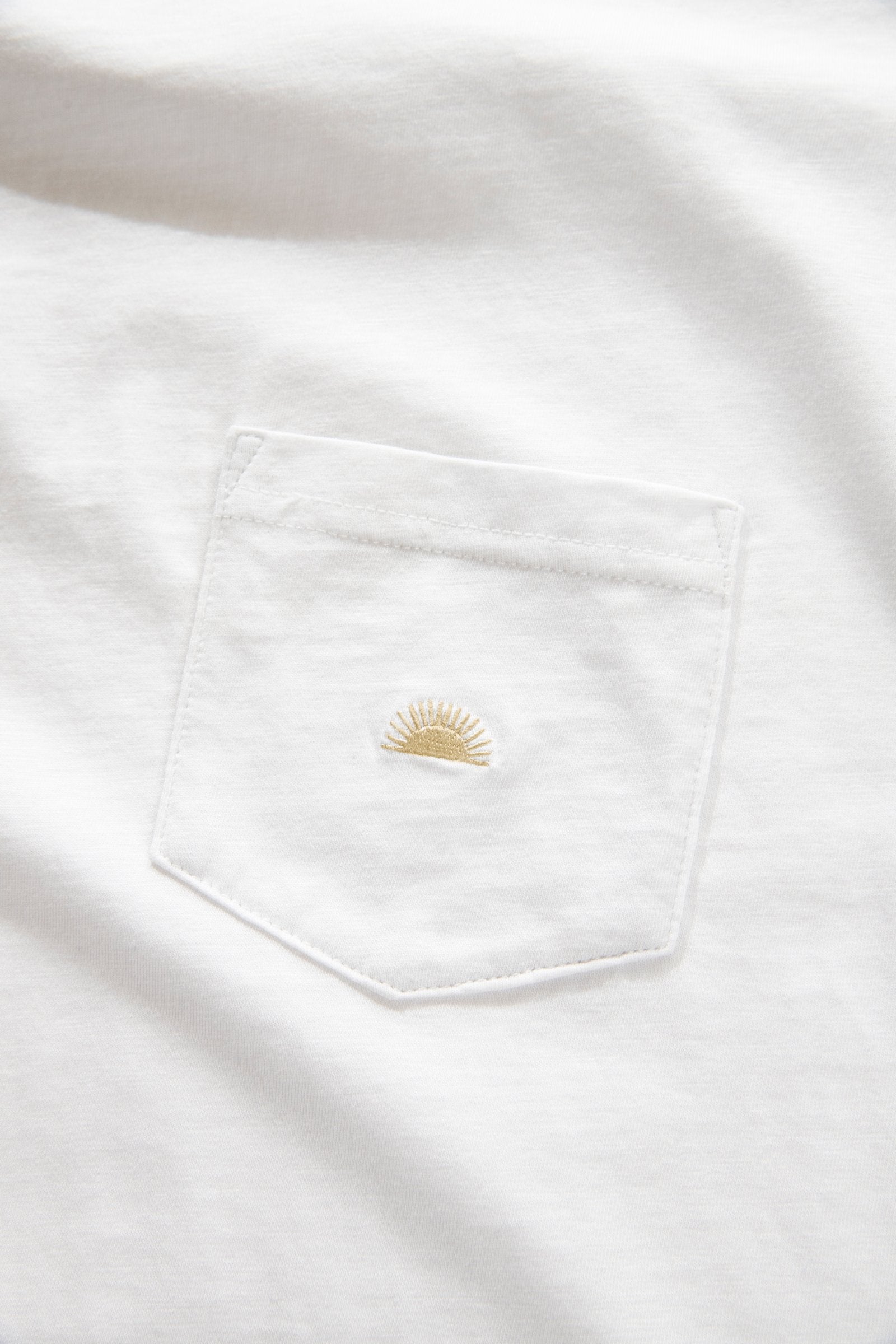 Embroidered Pocket SS T-Shirt White