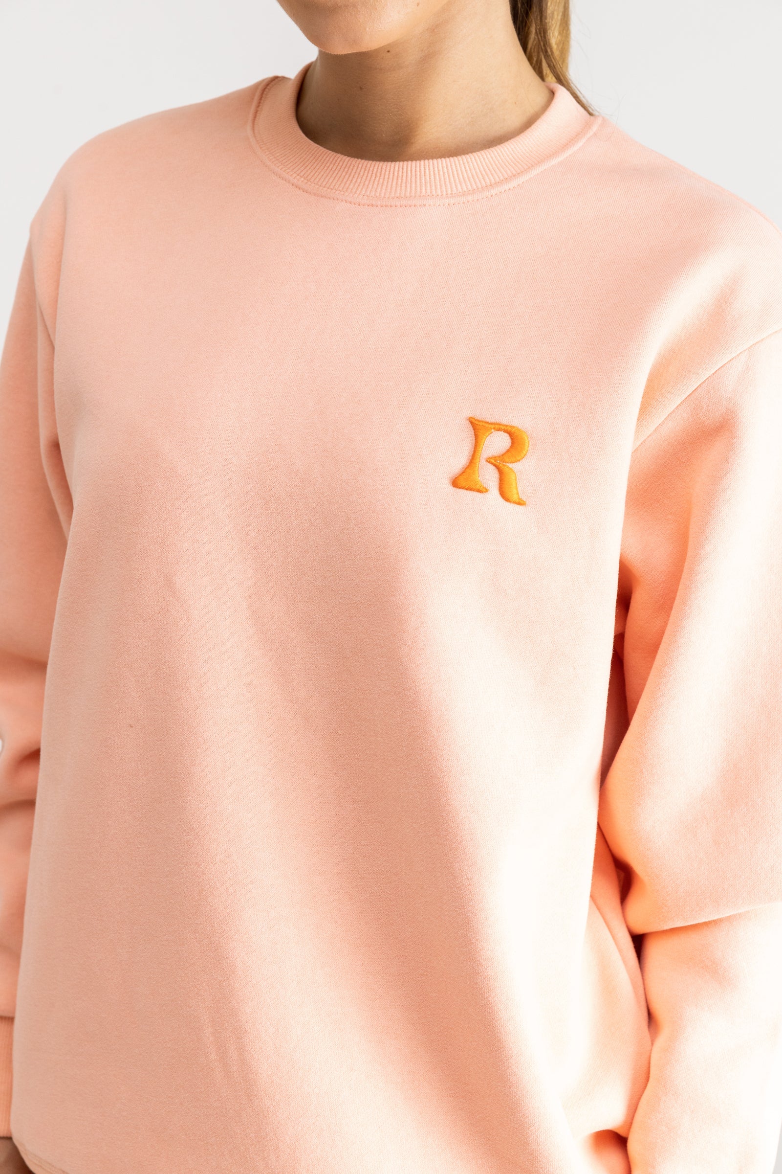 Essential Rhythm Crew Fleece Washed Peach