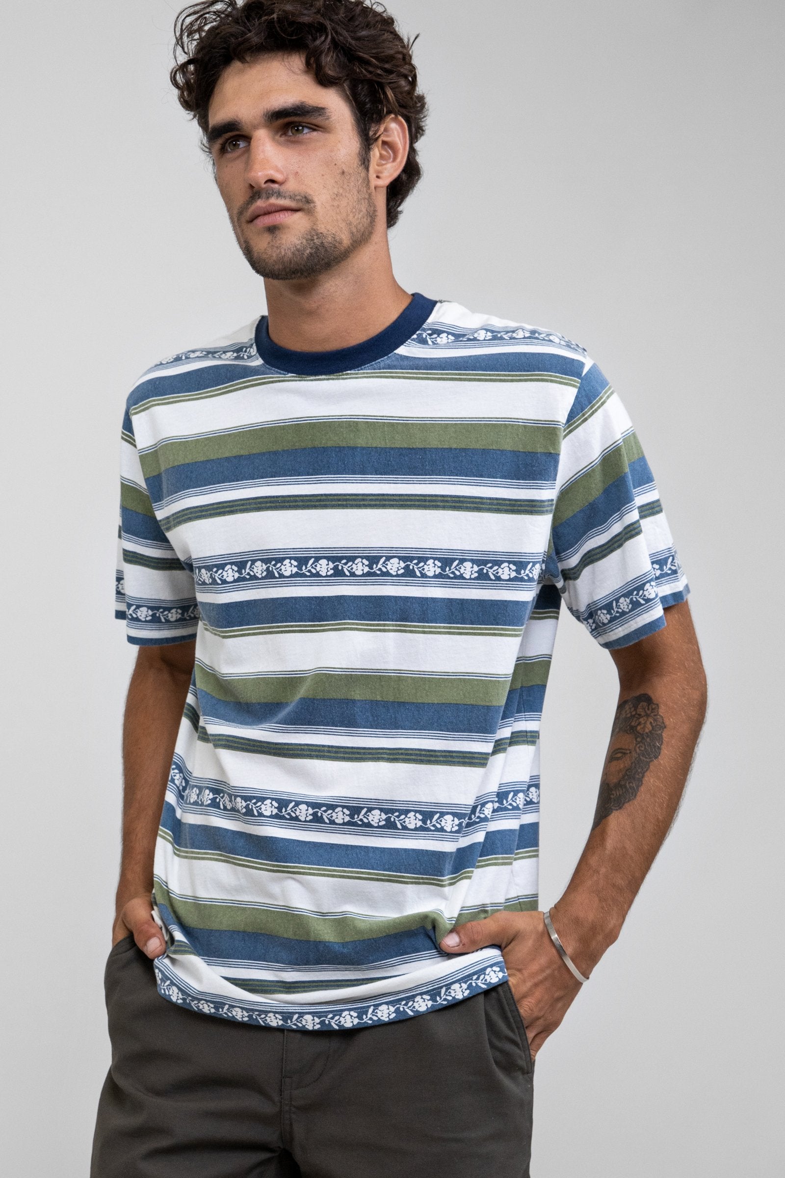 Libre Stripe SS Vintage T-Shirt Olive