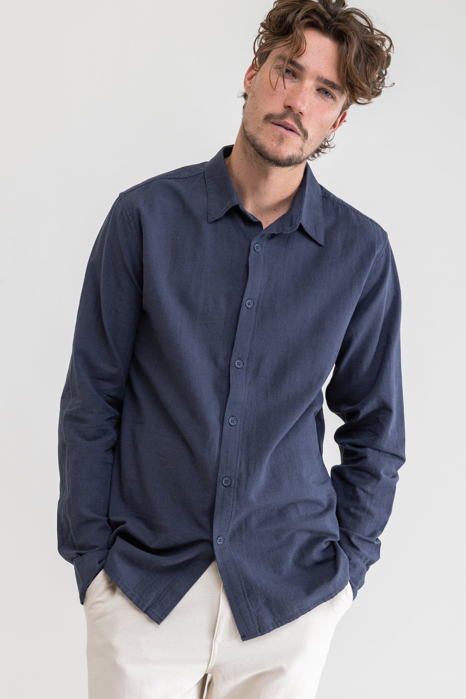 Classic Linen Ls Shirt Worn Navy