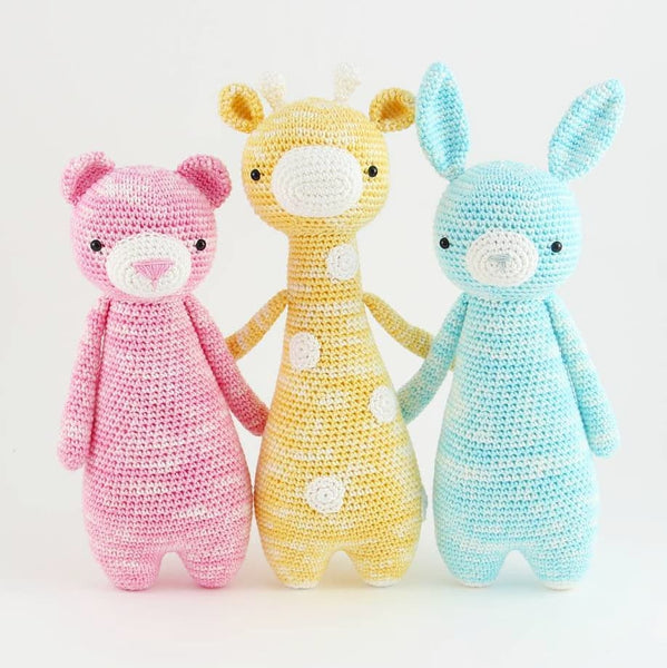 How to start with amigurumi plushes crocheted with feza yarn