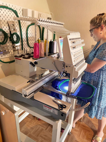 Borduur -  borduurmachine - borduren van bedrijfskleding - Merchtem - op maat - professionele borduurmachine