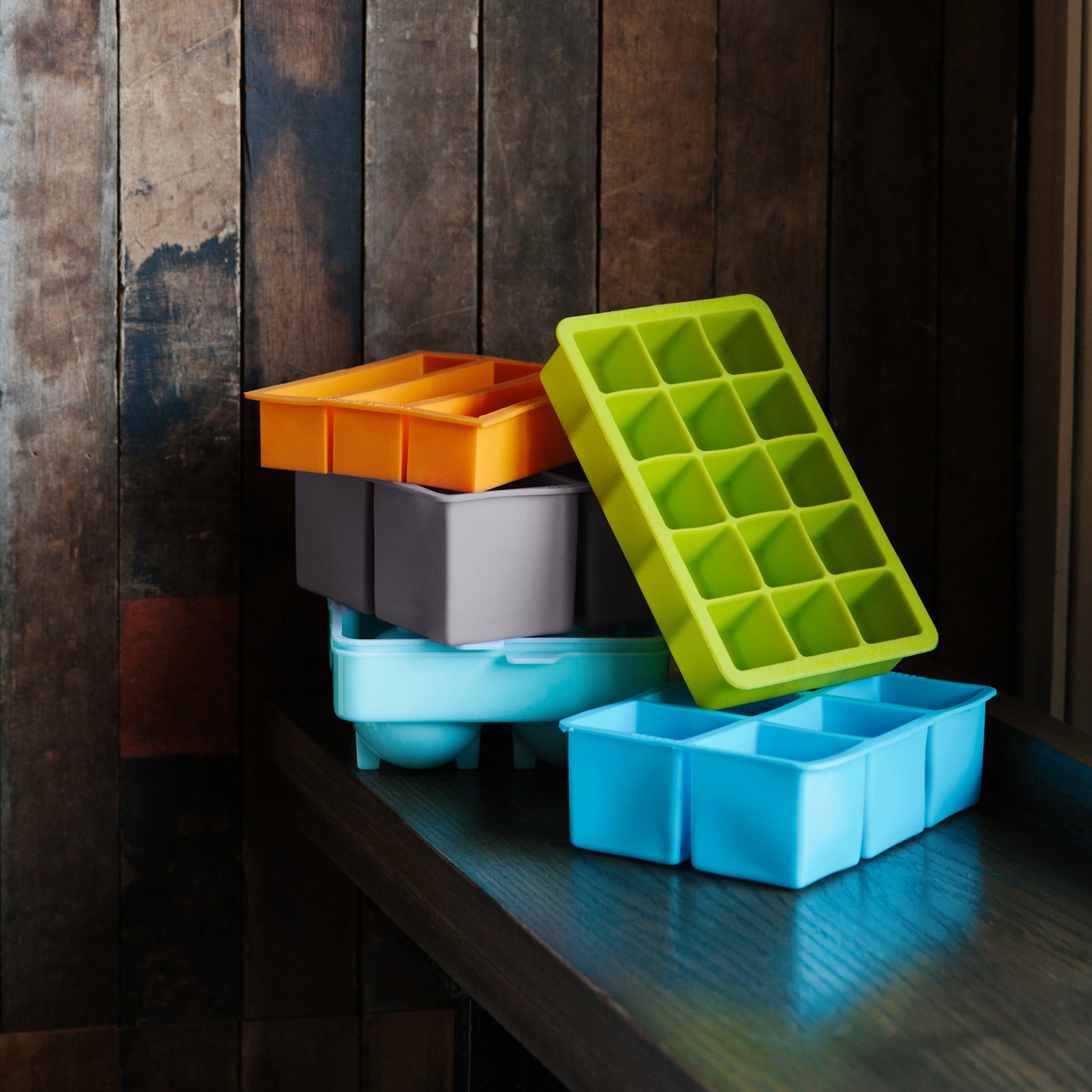 2in SQUARE ICE CUBE TRAY – FOOD GRADE RUBBER / BLUE