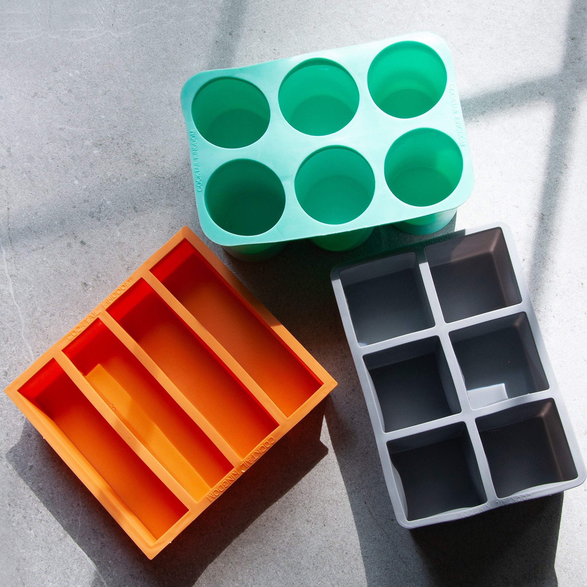 ICE TRAY SET - FOOD GRADE PLASTIC