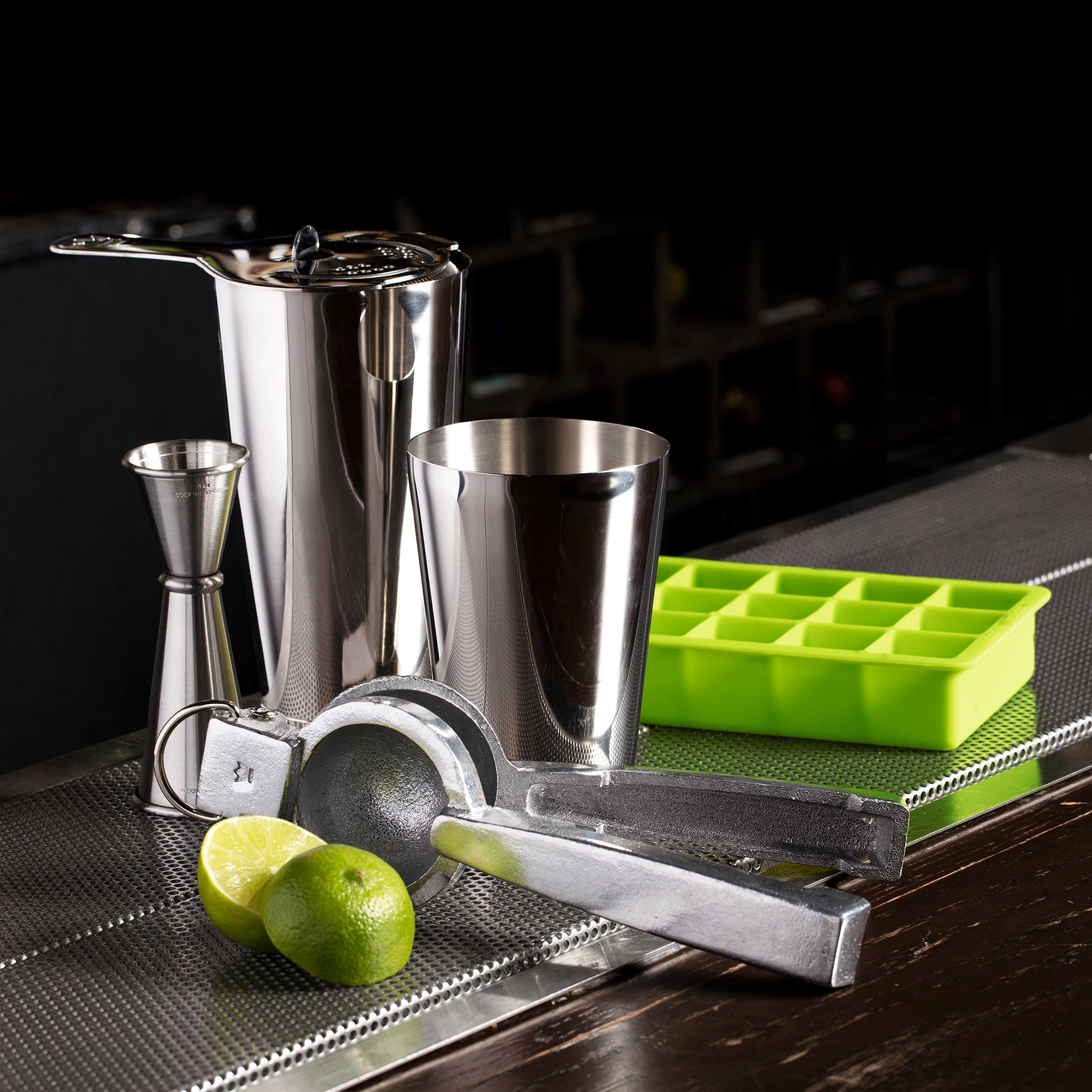 SHAKEN SET - STAINLESS STEEL