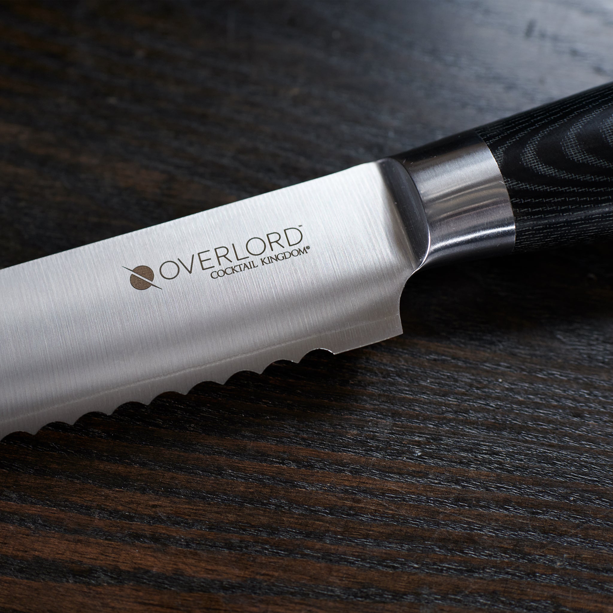 OVERLORD™ 8” SERRATED KNIFE – COMPOSITE HANDLE