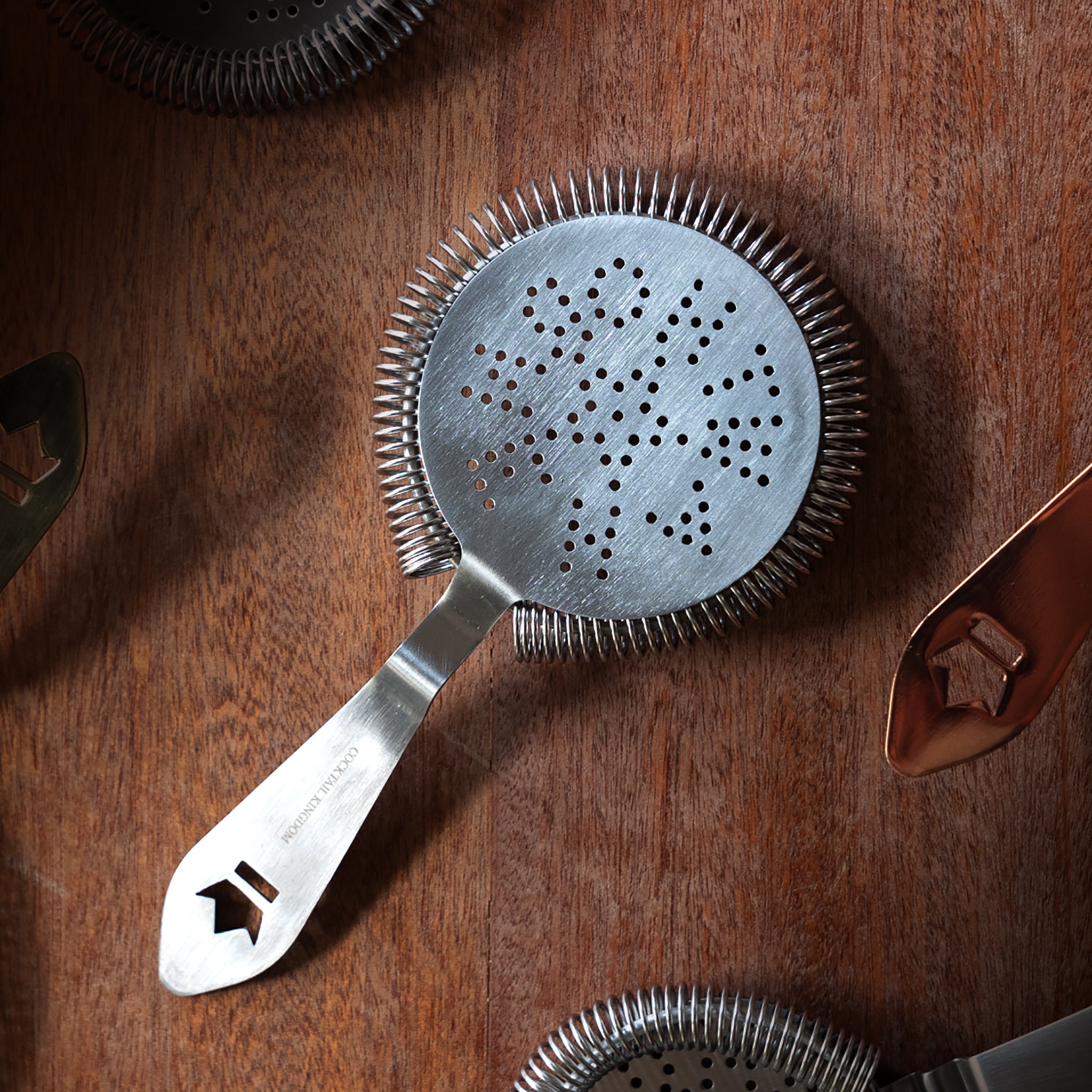 LARGE ANTIQUE-STYLE COCKTAIL STRAINER / STAINLESS STEEL