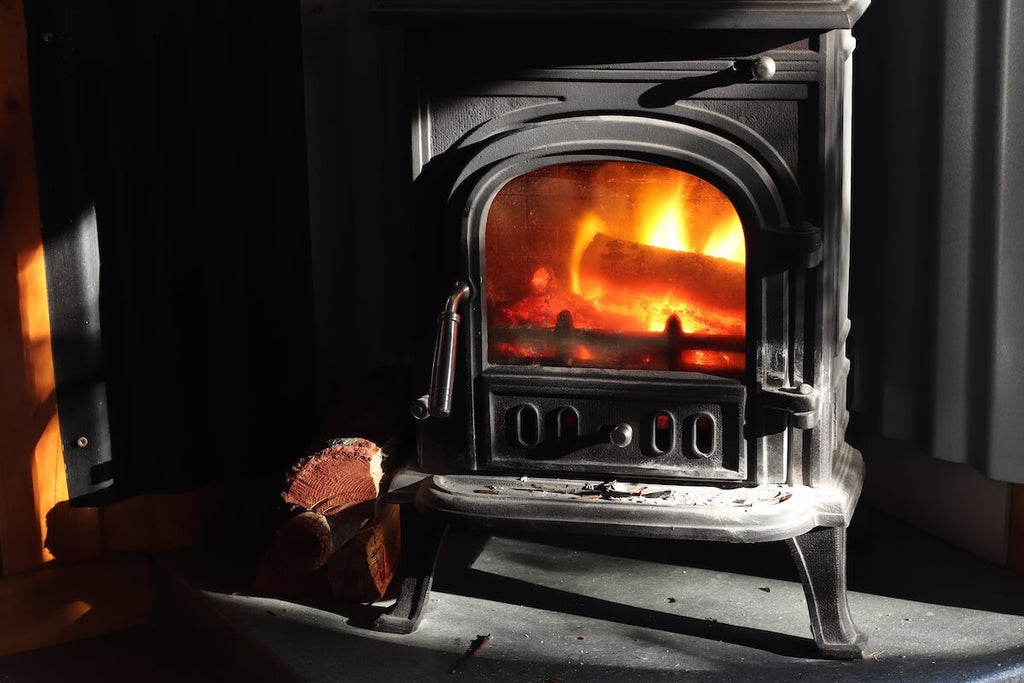 Modern wood stove: wood-burning stove