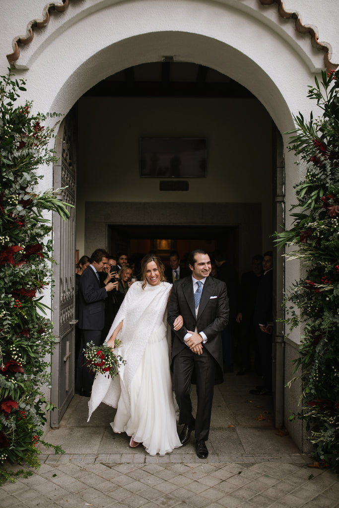 Bride marries with booties