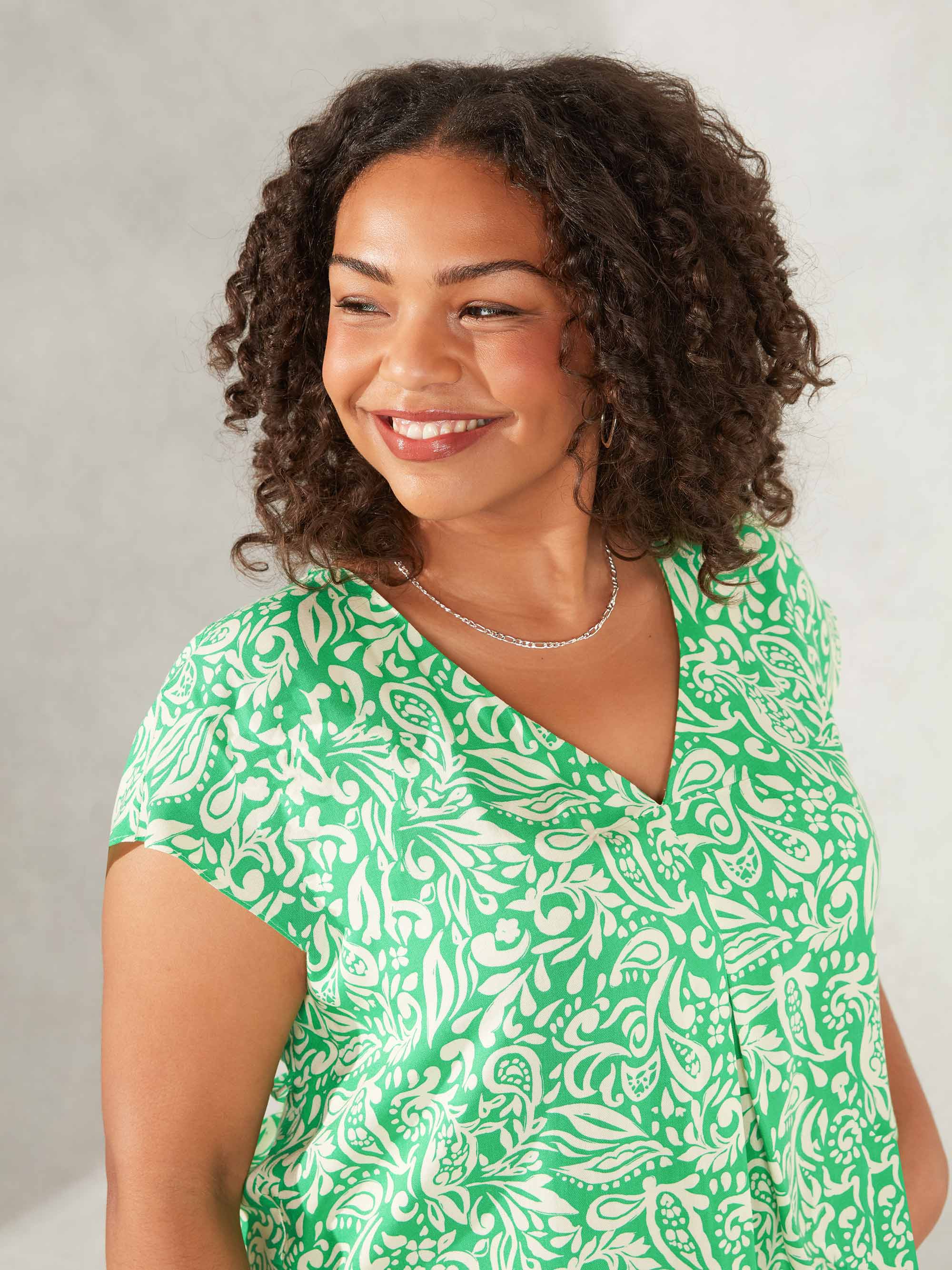 Green Paisley Print Pleat Tee - Plus Size Clothing from Live Unlimited ...