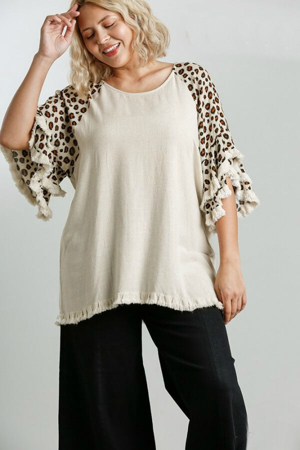 Download Umgee Oatmeal Top With Animal Print Layered Sleeves June Adel