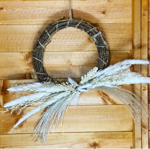 Natural Dried Winter Foliage Wreath: Arctic Bloom