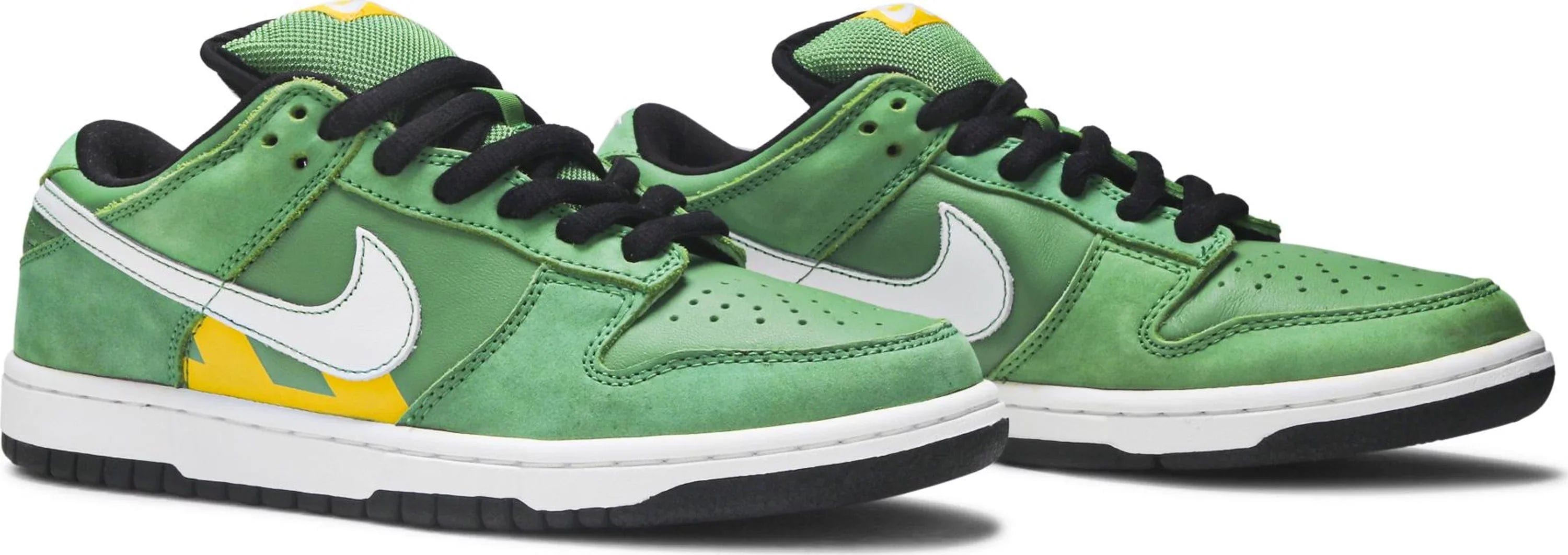 nike sb dunk tokyo taxi