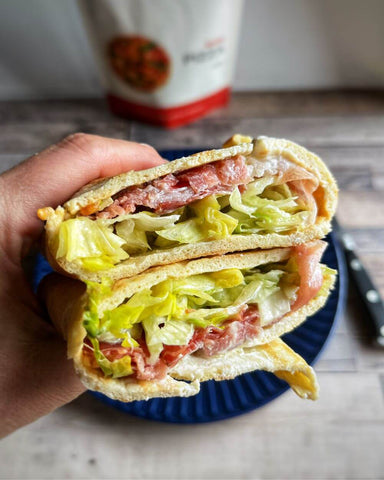 Piadina con pizza ketofood low card dieta cheto