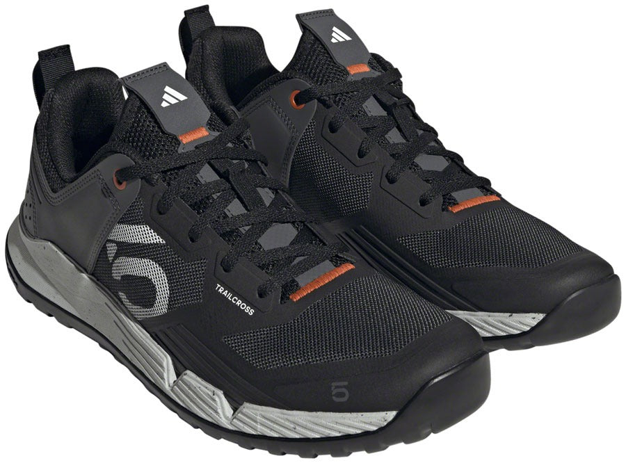 Five Ten Trailcross XT Flat Shoe - Men's, Core Black/Ftwr White/Gray Six