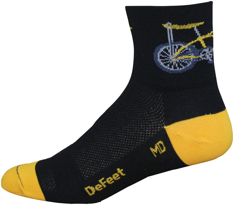 DeFeet Aireator Banana Bike Socks - 3 inch, Black/Yellow