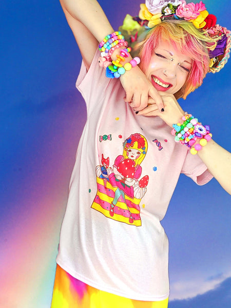 Katie Castles smiling with Naoshi's Sweets Babydoll t-shirt!