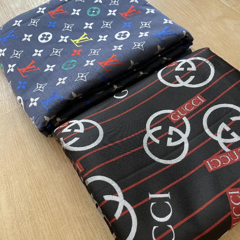 gucci logo fabric