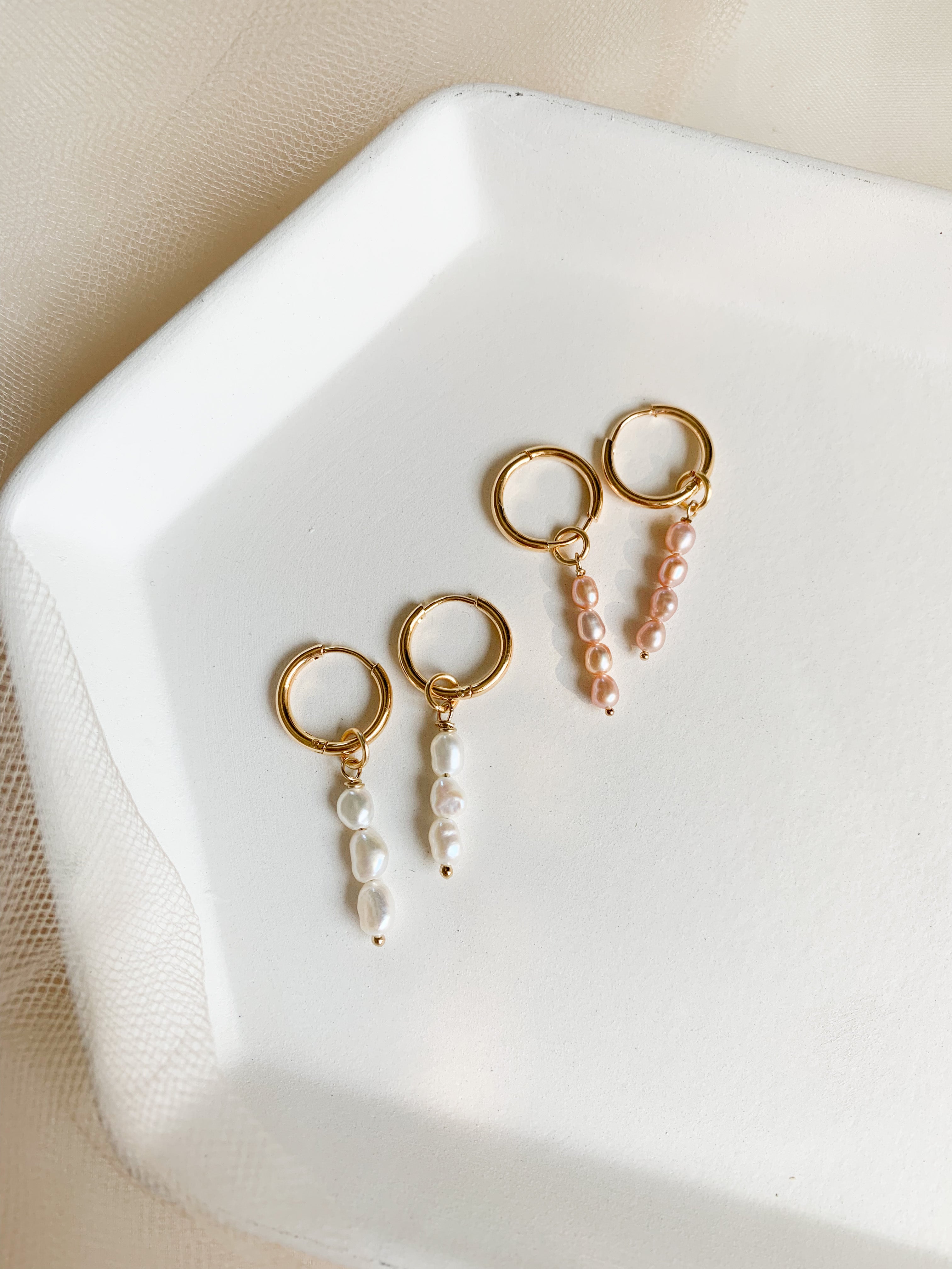 AAA+ White/Pink Pearl Stack Charms – Hey Harlow Studio