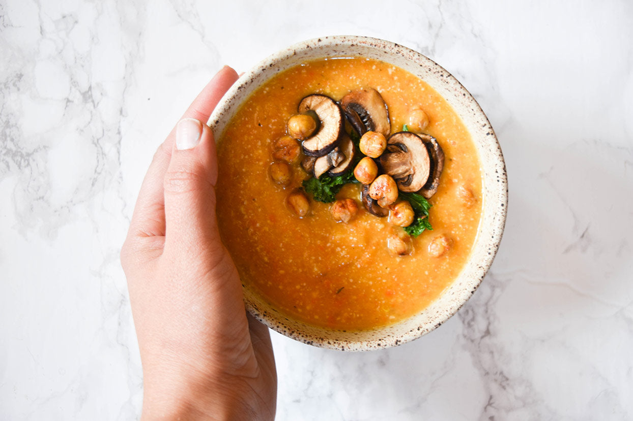  Creamy Roasted Butternut and Carrot Soup 