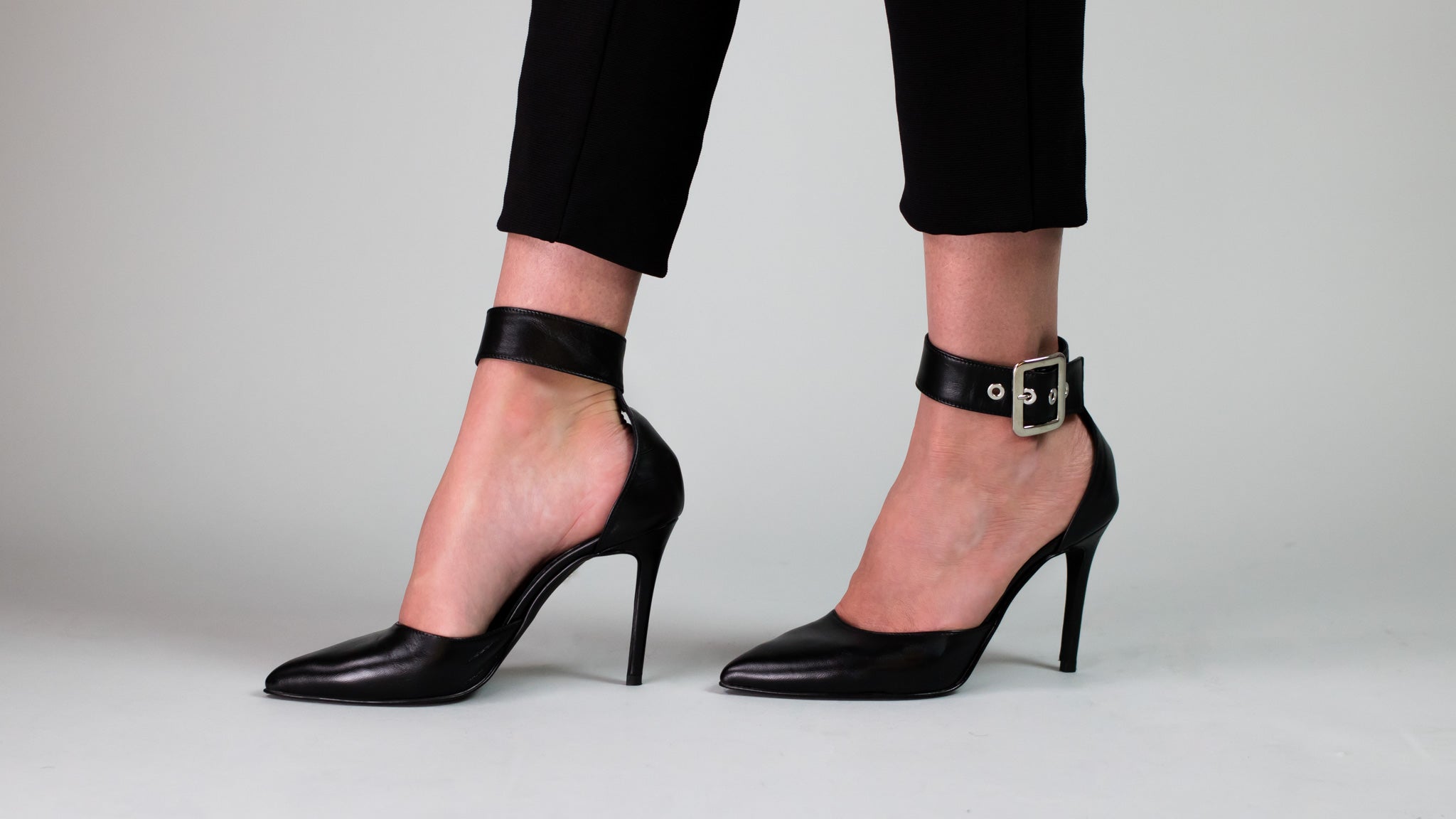 Leather Shoes And Handbags Online | Moro Italy Boutique