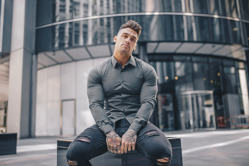 How To Buy Suits For Bodybuilders  The Right Clothing For Muscular Men