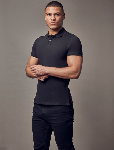 best fitting black polo shirts for men by Tapered Menswear