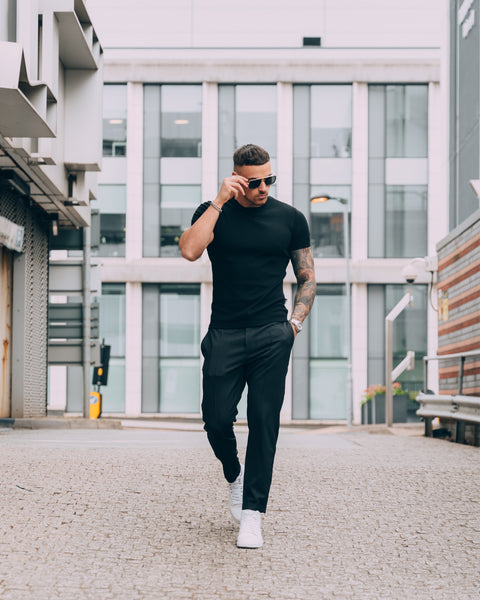 outfit ideas for a black t-shirt showing the best fitting black t-shirts by Tapered Menswear