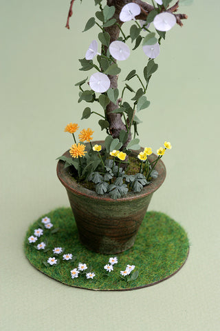  lamphle 1 12 Scale Flowers Dollhouse Miniature Flowers