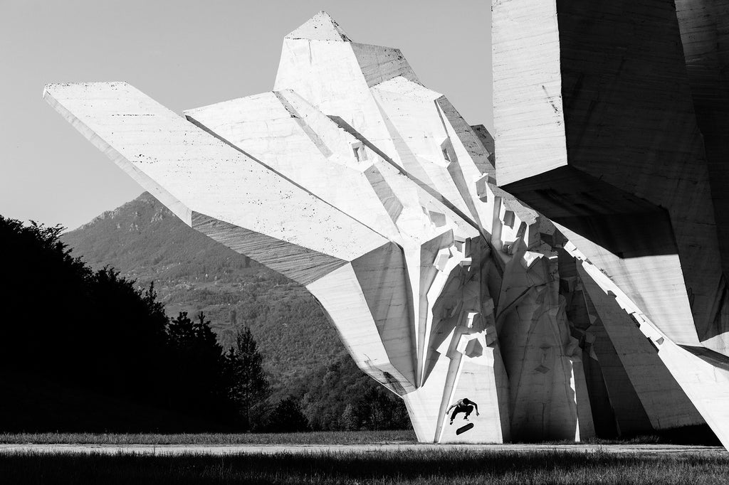 Pierre David, photographer, photography, black & white, skateboarding, architecture