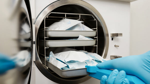 what is an autoclave