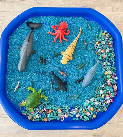 sensory tuff tray play with painted rice