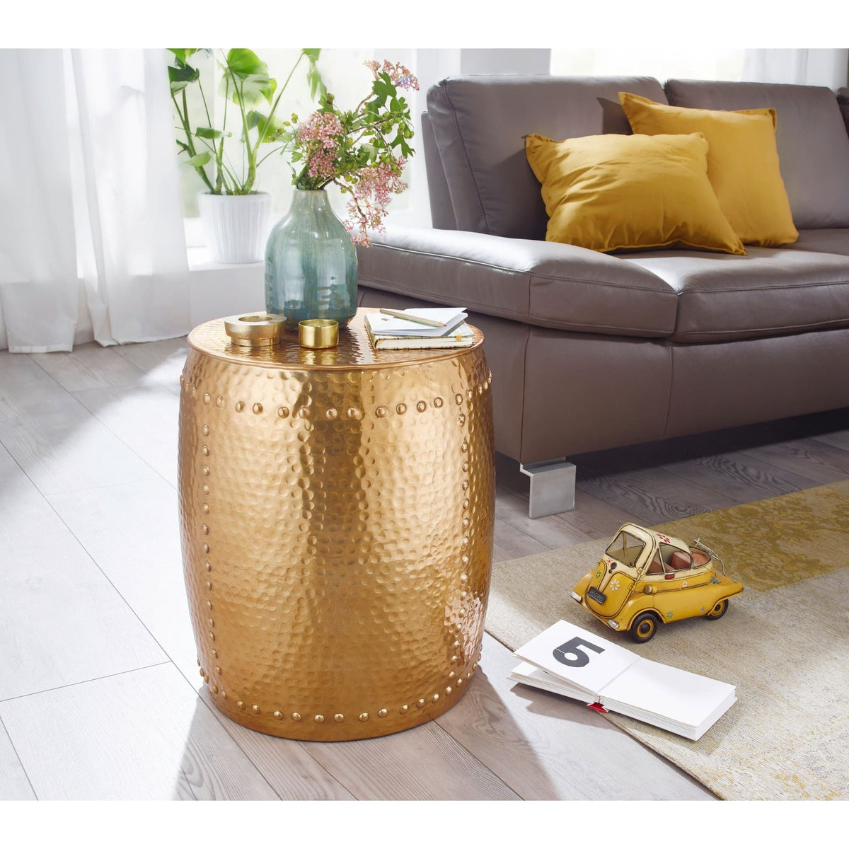 periodieke Overtollig Uitverkoop Nancy's bijzettafel - Gouden aluminium decoratietafel - Lounge tafel