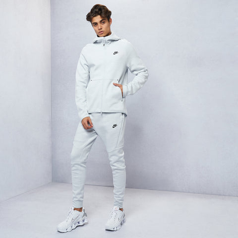 nike tech fleece uk