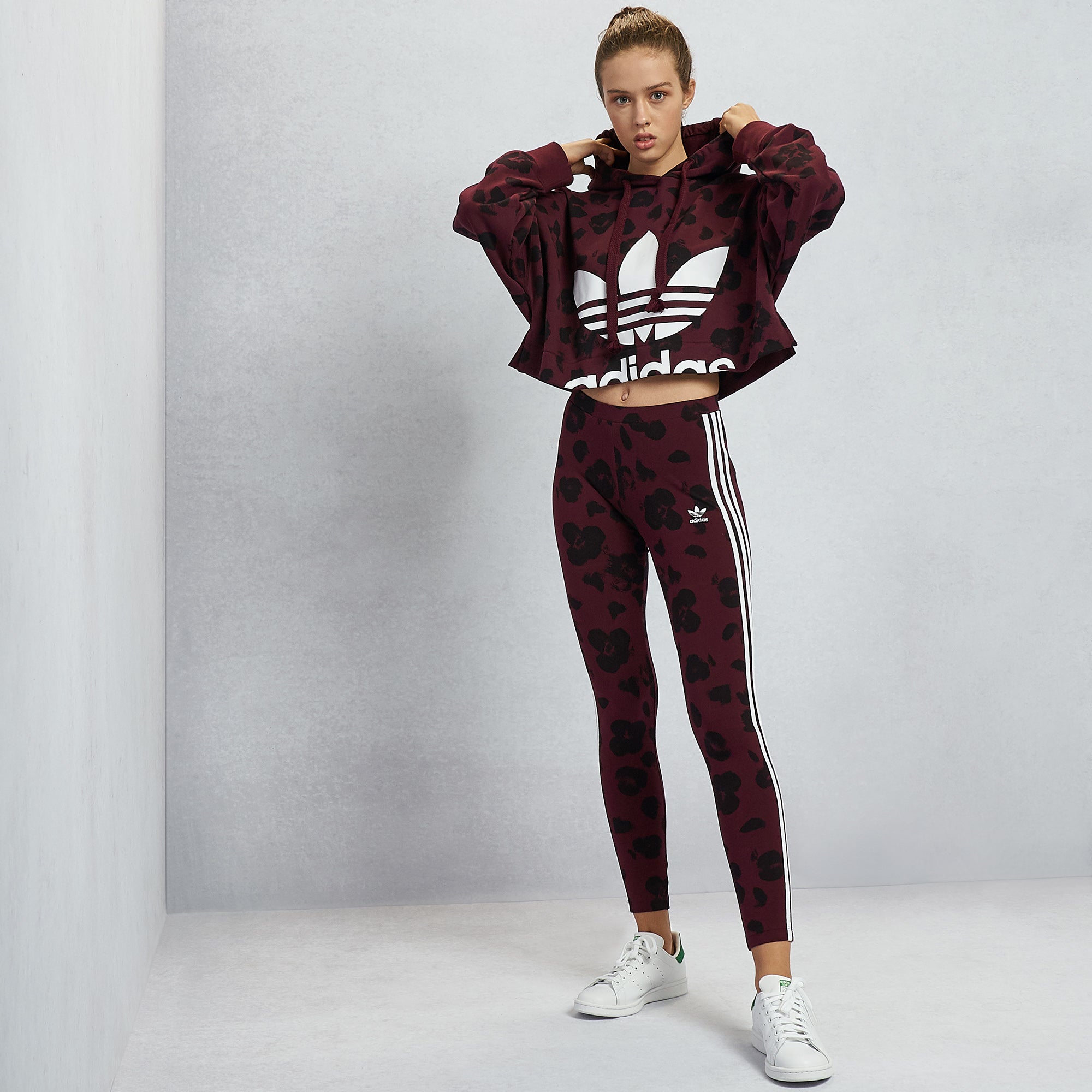 adidas bellista allover print cropped hoodie