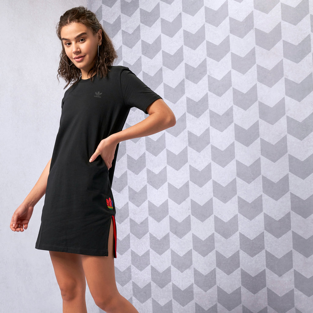 adicolor 3d trefoil tee dress