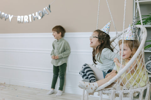 Duurzame kindertraktatie verjaardag kind uitdeelzakje