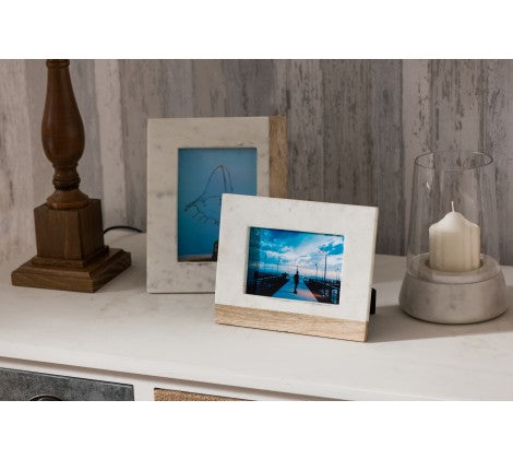 A Hint of Marble Photo Frame