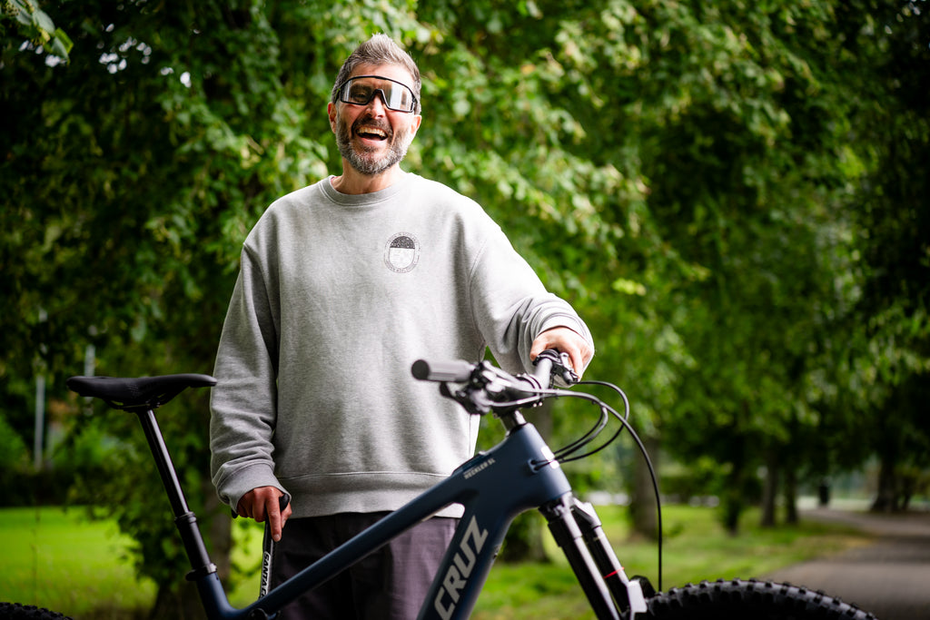 Andy McKenna and his Santa Cruz Heckler SL