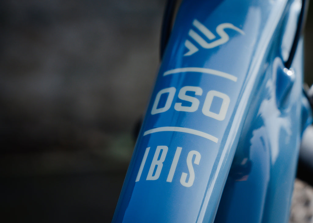 Ibis Oso Ibis branding on top tube