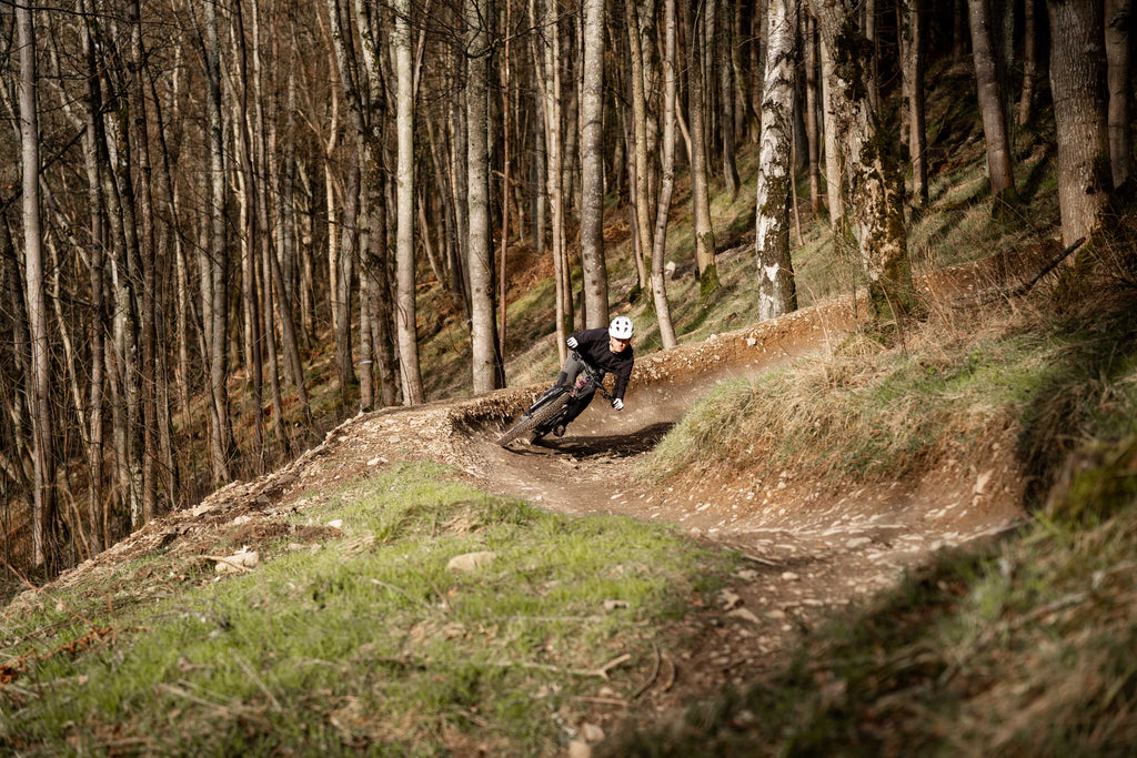 Mark riding Cresta Run at Innerleithen on the Megatower