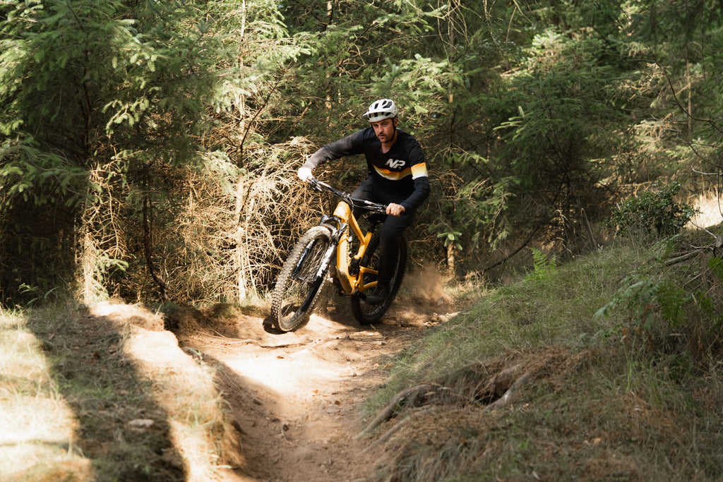 Riding a Nukeproof Giga at Innerleithen Trails