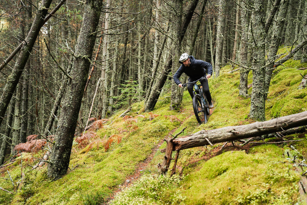 Tom ring the Oso at Innerleithen trails