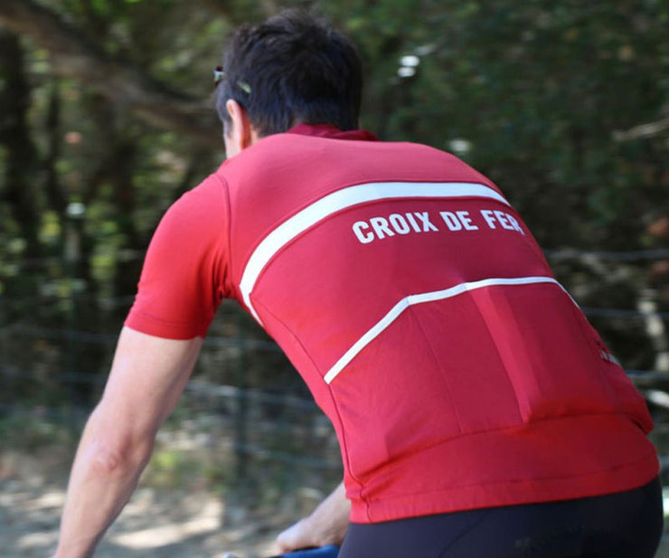 cycling jersey with pockets