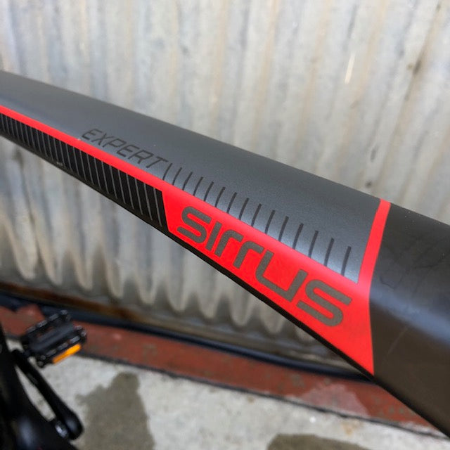 specialized sirrus carbon fiber